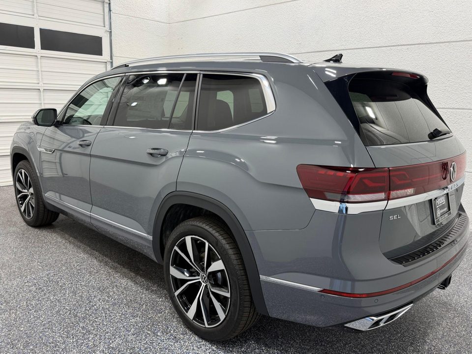 2026 Volkswagen Atlas SEL Premium R-Line