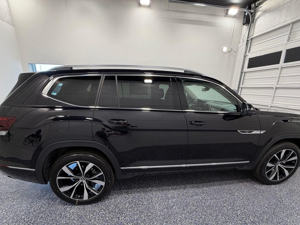 2026 Volkswagen Atlas SEL Premium R-Line
