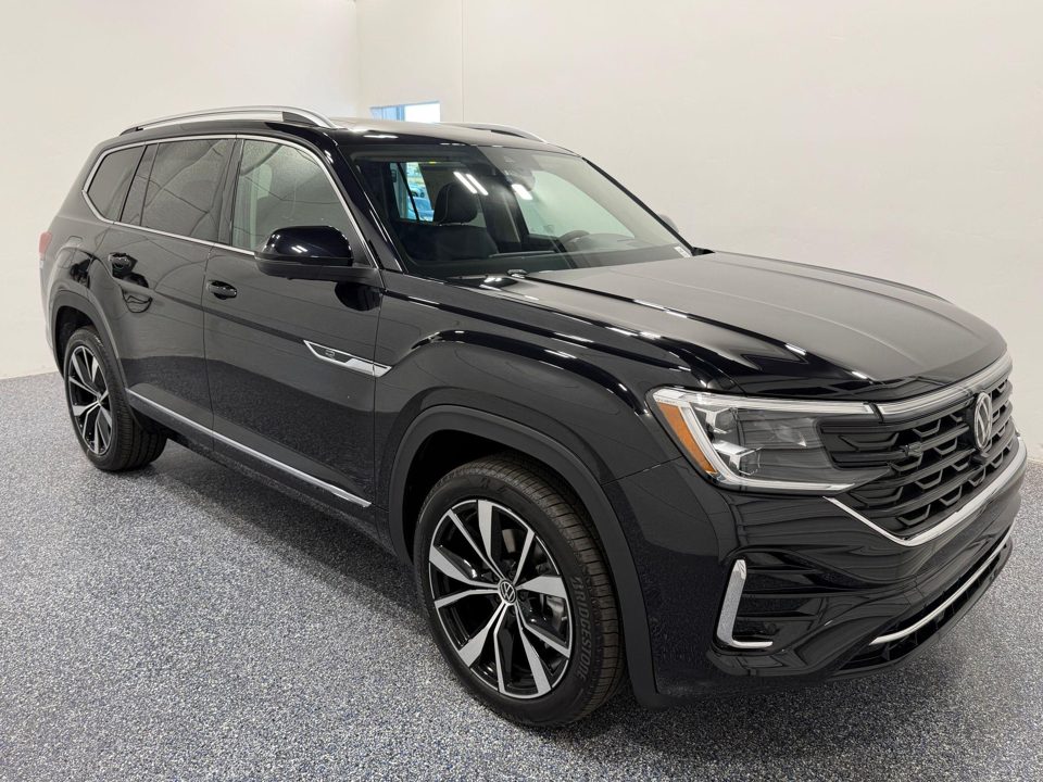 2026 Volkswagen Atlas SEL Premium R-Line