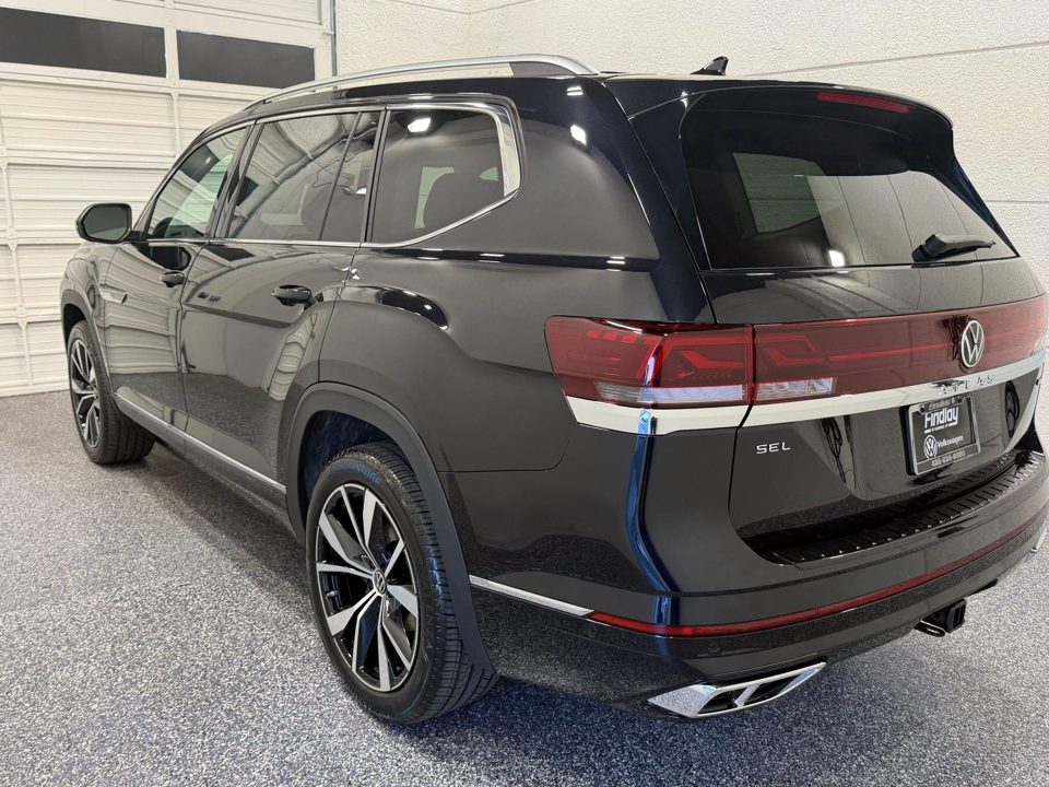 2026 Volkswagen Atlas SEL Premium R-Line