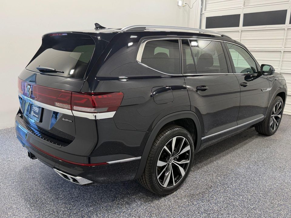 2026 Volkswagen Atlas SEL Premium R-Line