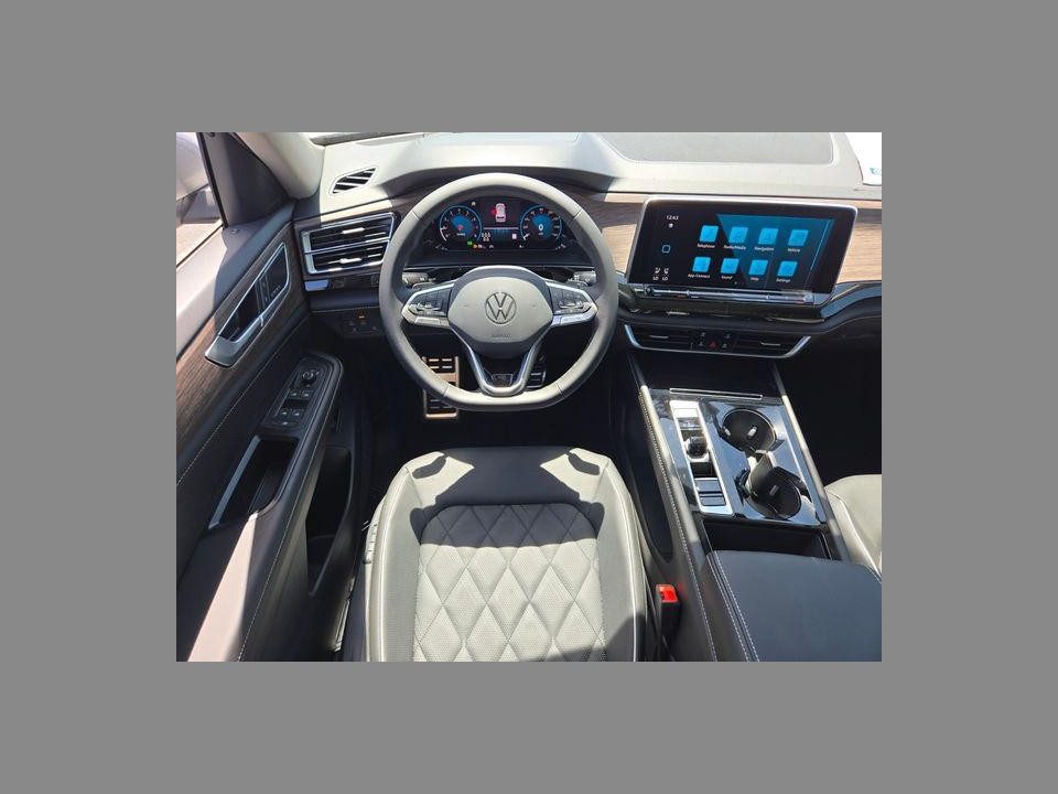 2026 Volkswagen Atlas SEL Premium R-Line