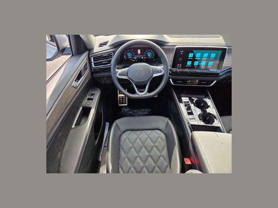 2026 Volkswagen Atlas SEL Premium R-Line