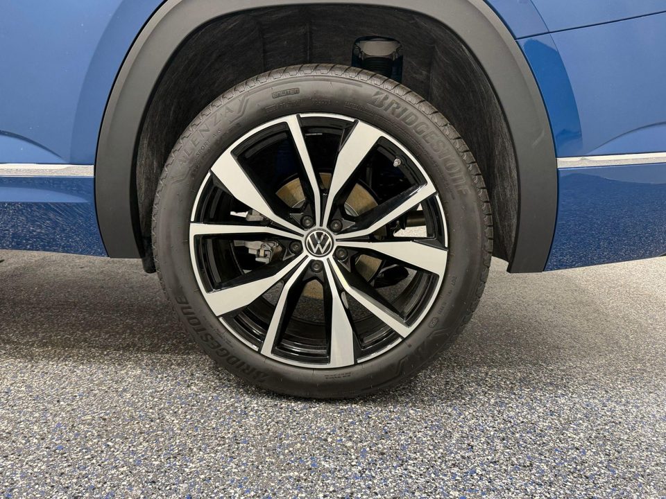 2026 Volkswagen Atlas SEL Premium R-Line