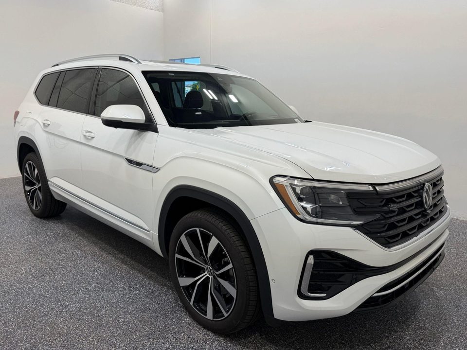 2025 Volkswagen Atlas 2.0T SEL Premium R-Line
