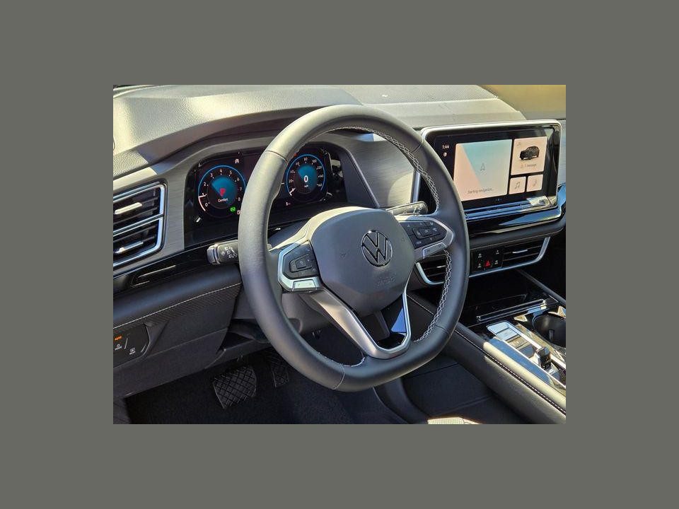 2026 Volkswagen Atlas Cross Sport SE with Technology