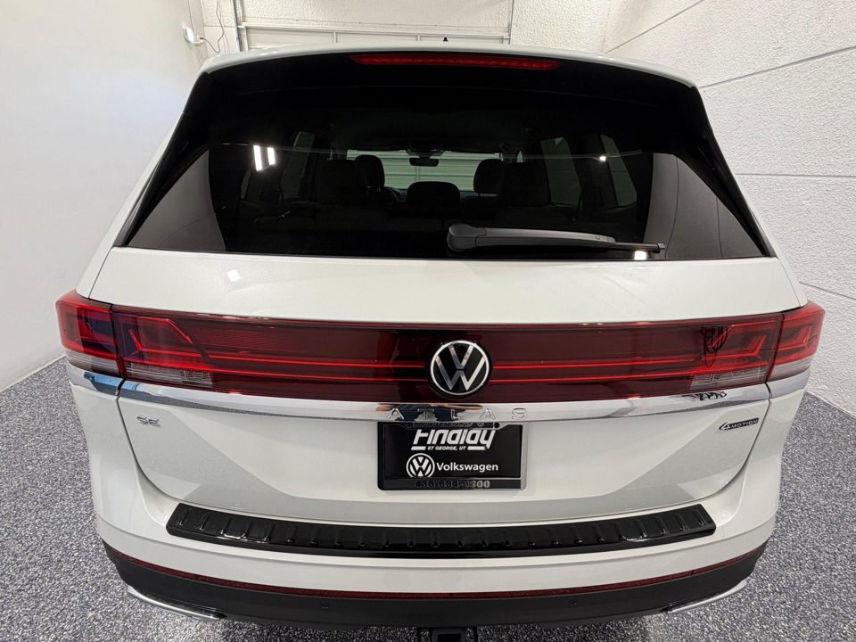 2026 Volkswagen Atlas SE with Technology