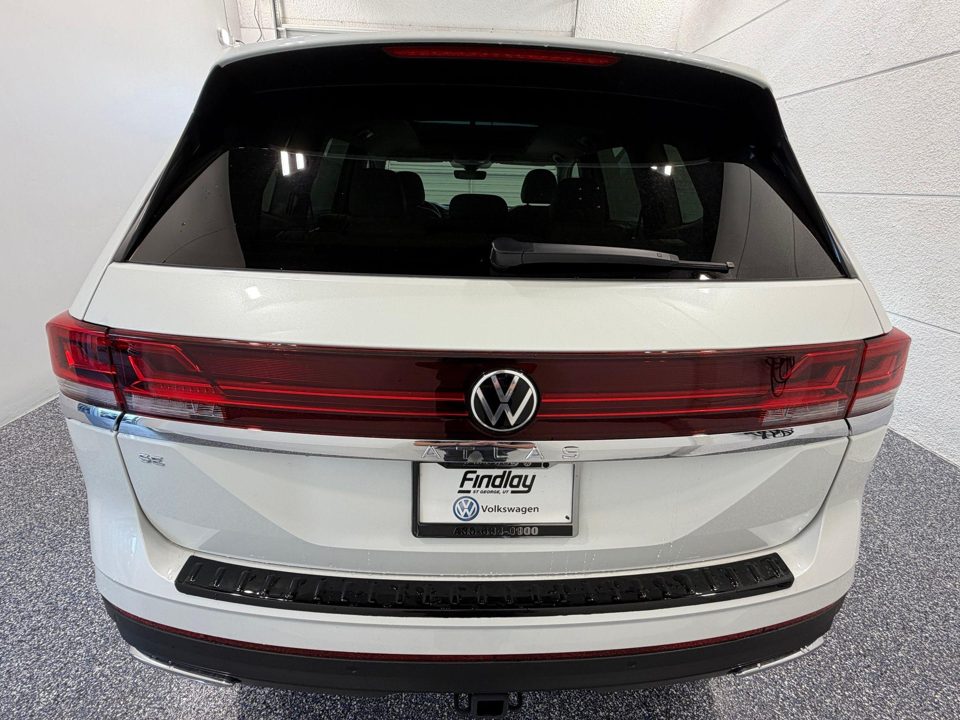 2026 Volkswagen Atlas SE with Technology