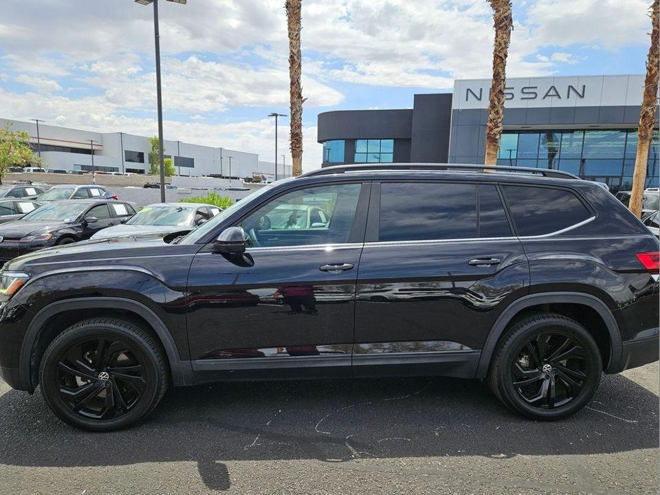 2022 Volkswagen Atlas 3.6L V6 SE w/Technology