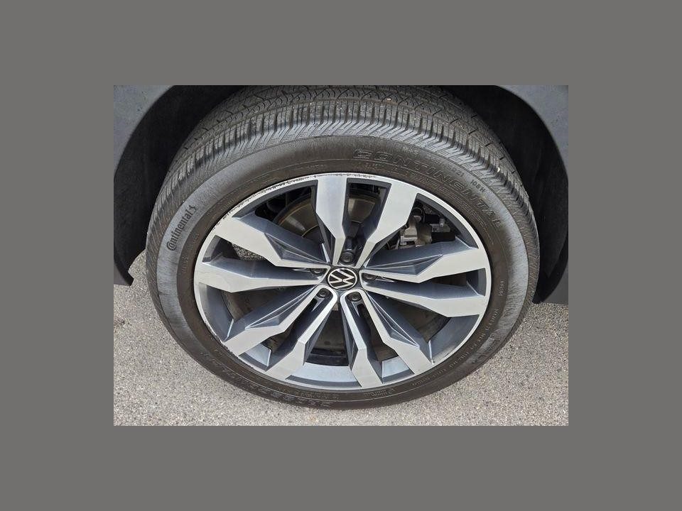 2020 Volkswagen Atlas Cross Sport 3.6L V6 SEL R-Line