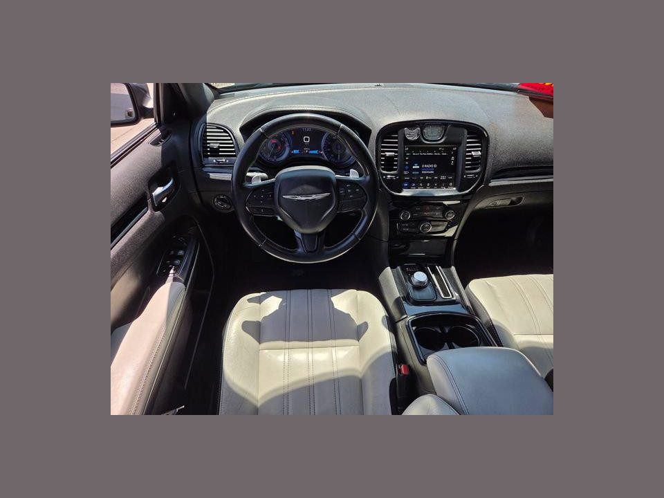 2018 Chrysler 300 300S