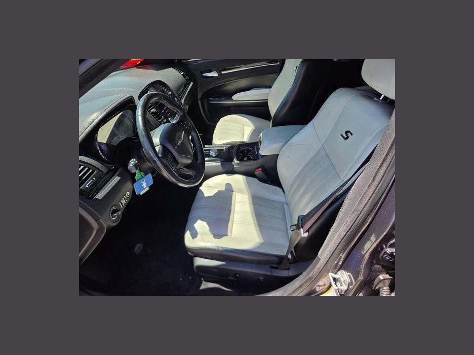 2018 Chrysler 300 300S