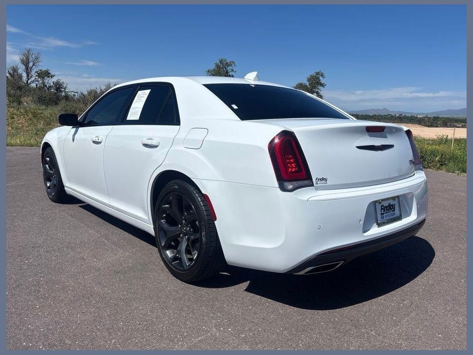 2023 Chrysler 300 300S