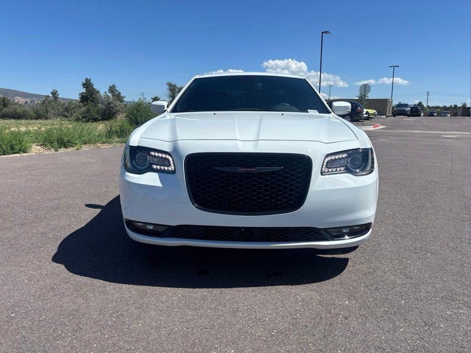 2023 Chrysler 300 300S