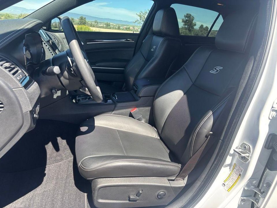 2023 Chrysler 300 300S