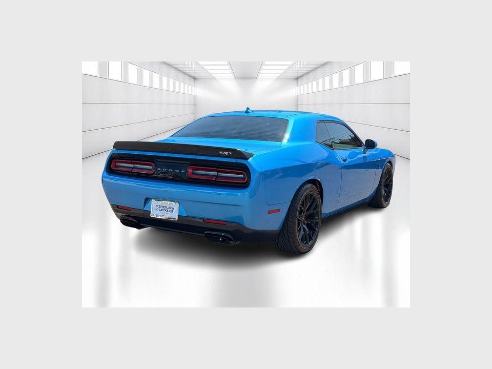 2016 Dodge Challenger SRT Hellcat