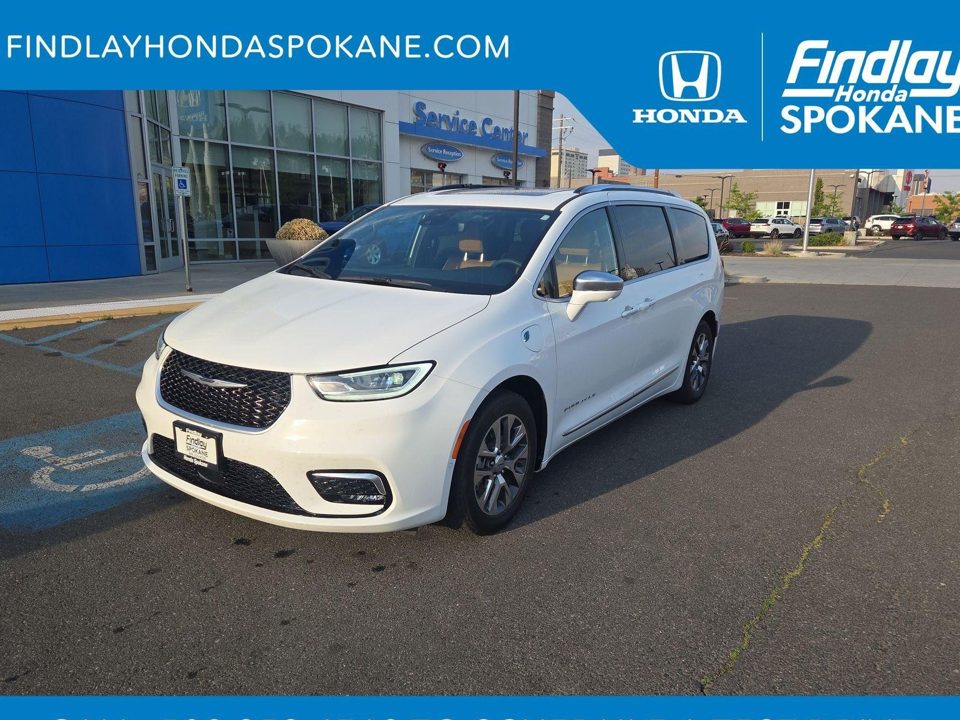2022 Chrysler Pacifica Hybrid Pinnacle
