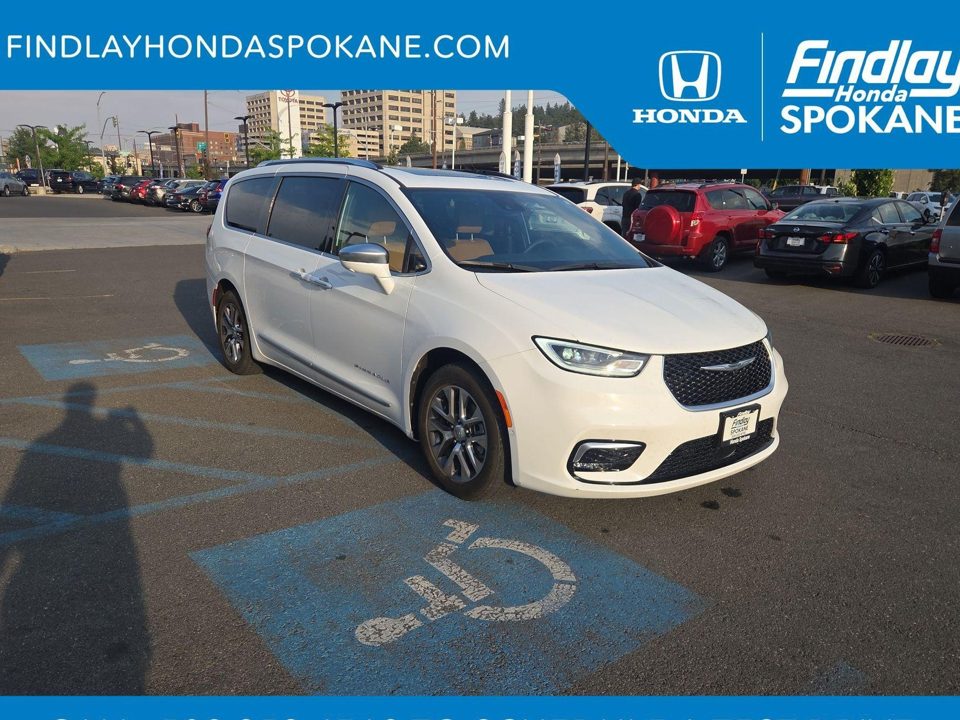 2022 Chrysler Pacifica Hybrid Pinnacle
