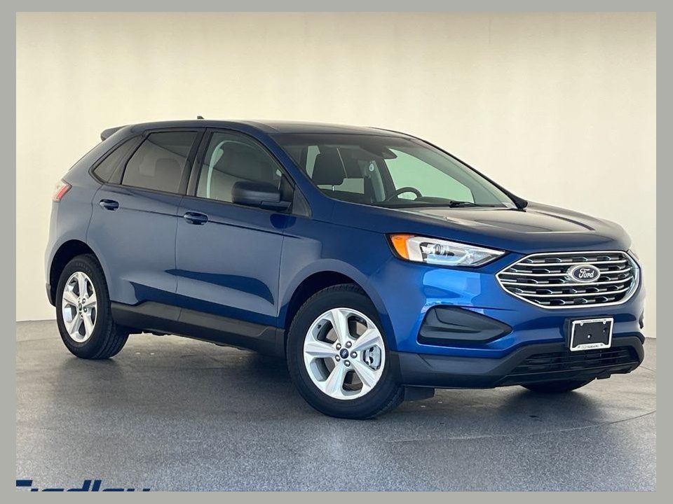 2020 Ford Edge SE