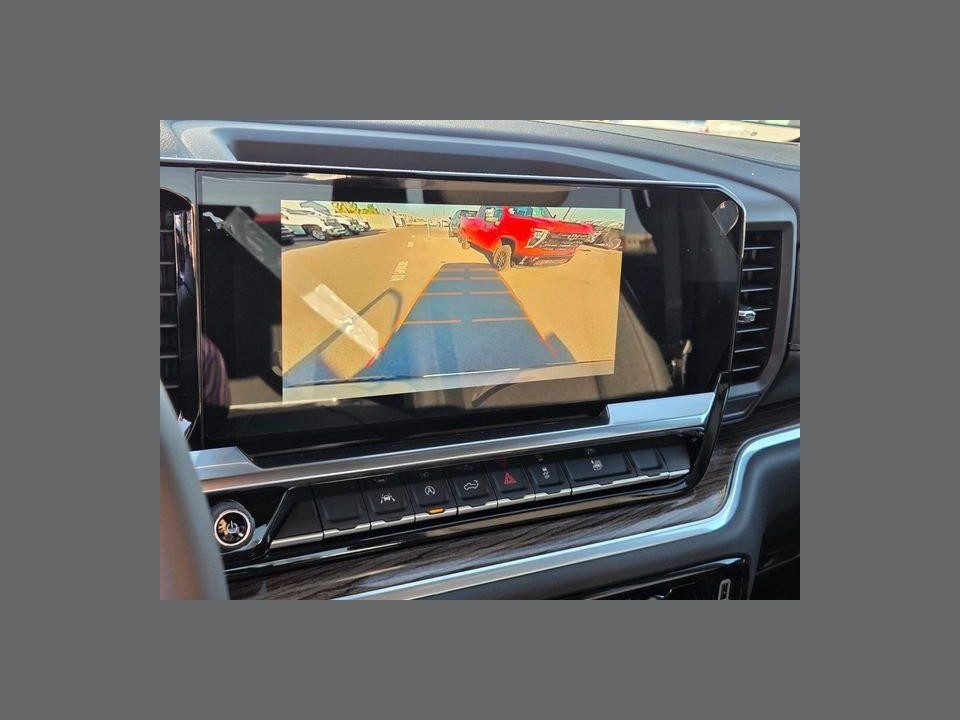 2026 Chevrolet Silverado 1500 4WD Crew Cab Standard Bed LT