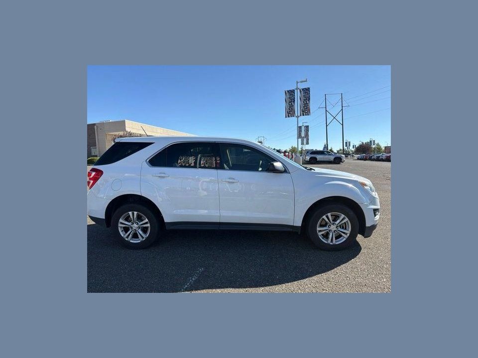 2017 Chevrolet Equinox LS
