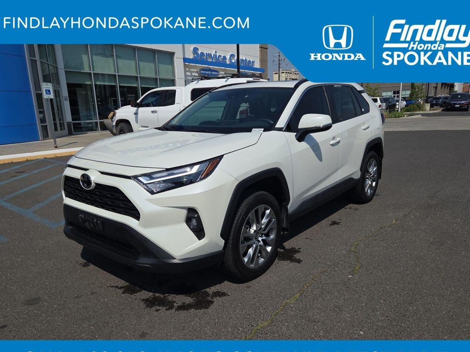 2022 Toyota RAV4 XLE Premium