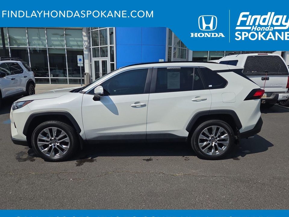 2022 Toyota RAV4 XLE Premium