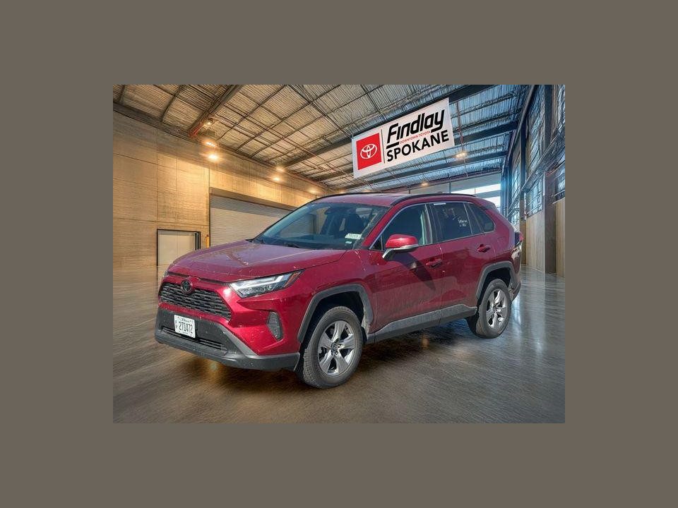 2025 Toyota RAV4 XLE
