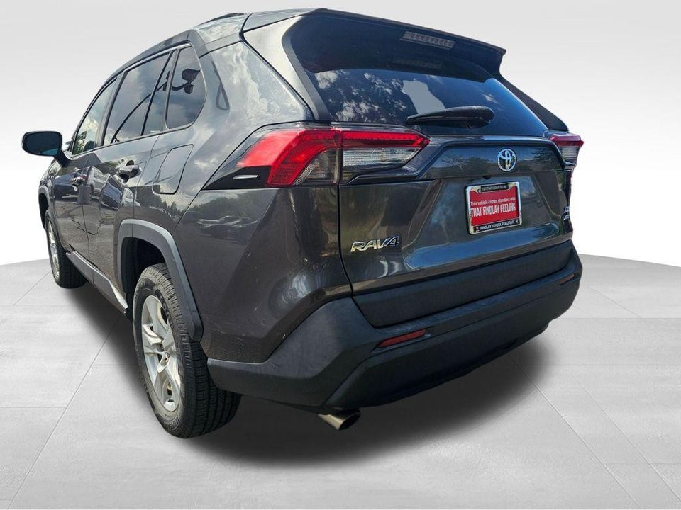2020 Toyota RAV4 XLE