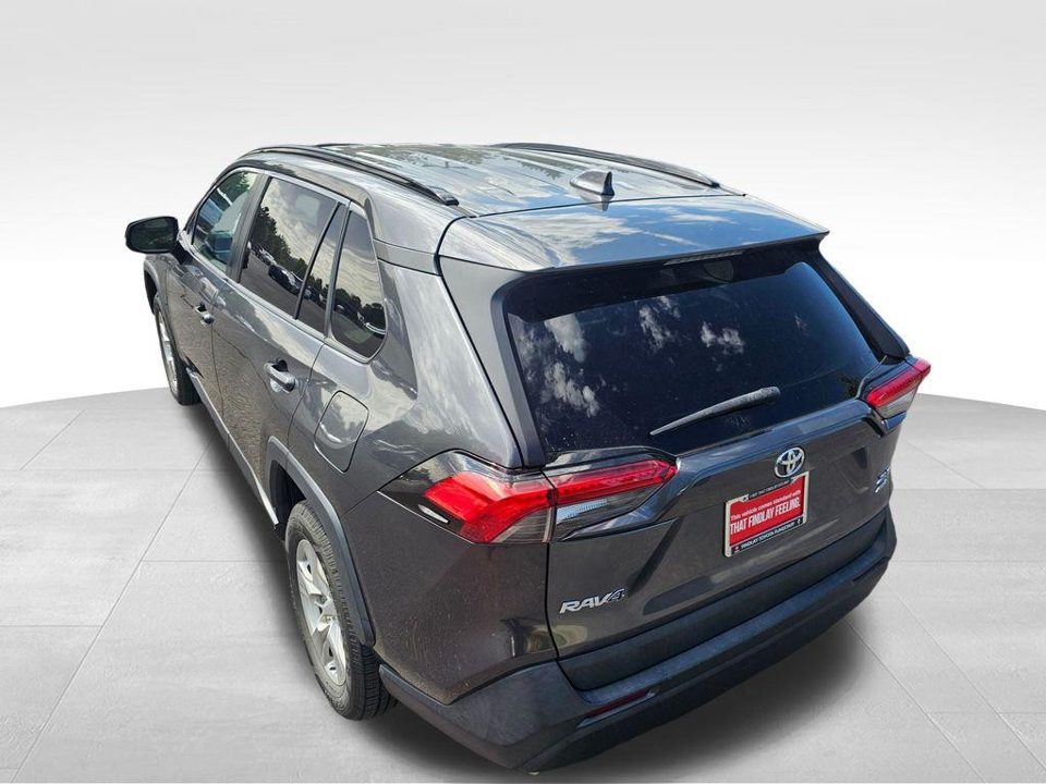 2020 Toyota RAV4 XLE