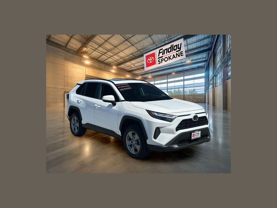 2024 Toyota RAV4 XLE