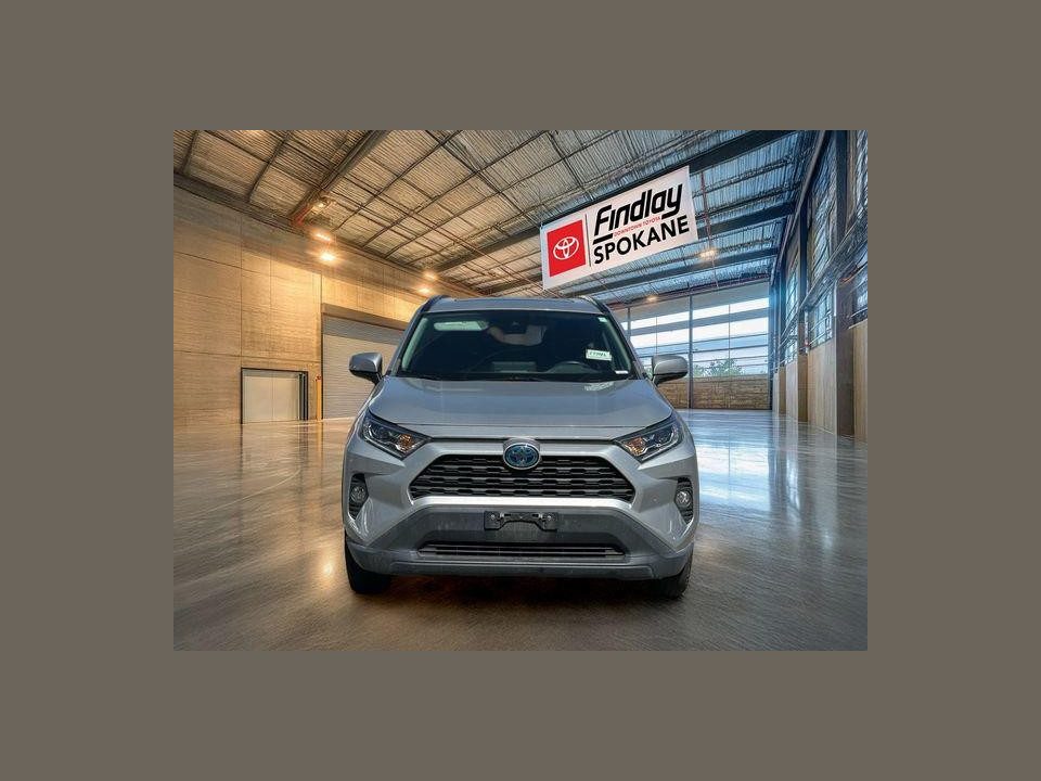 2021 Toyota RAV4 Hybrid XLE