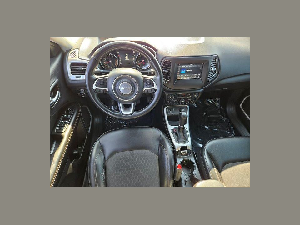 2018 Jeep Compass Latitude FWD