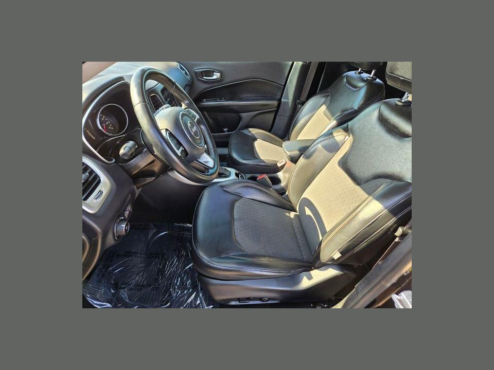 2018 Jeep Compass Latitude FWD