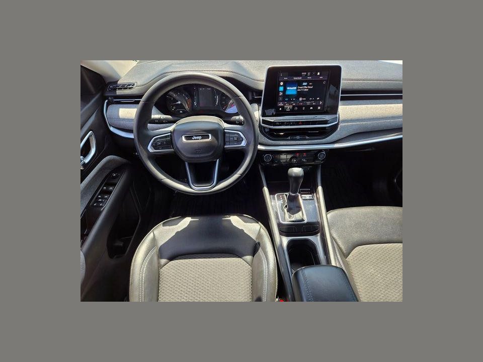 2022 Jeep Compass Latitude FWD