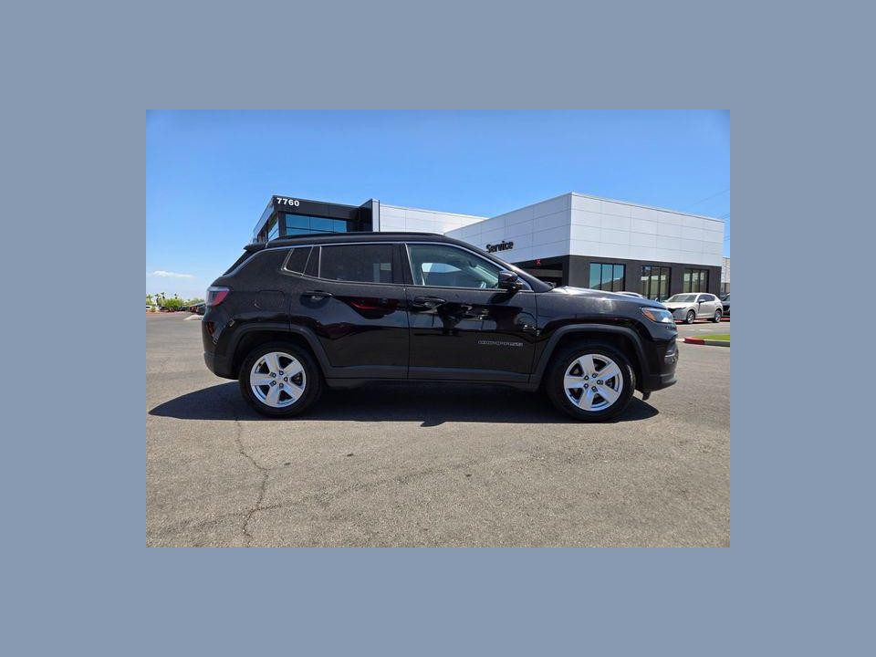 2022 Jeep Compass Latitude FWD
