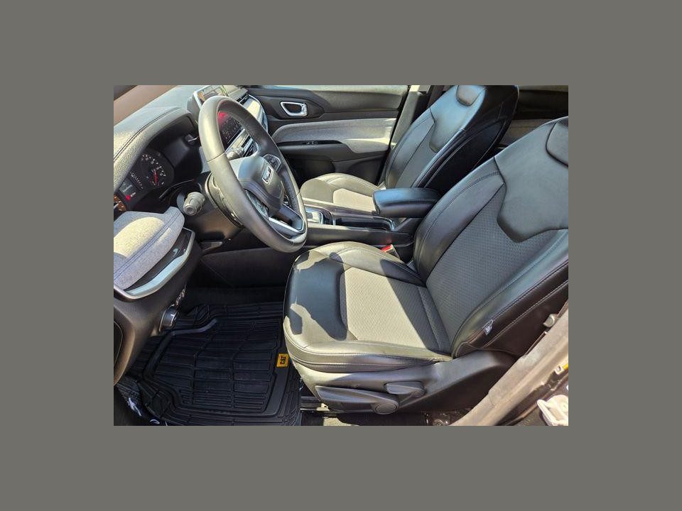2022 Jeep Compass Latitude FWD