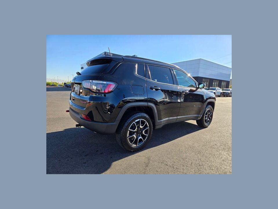 2024 Jeep Compass Trailhawk 4x4