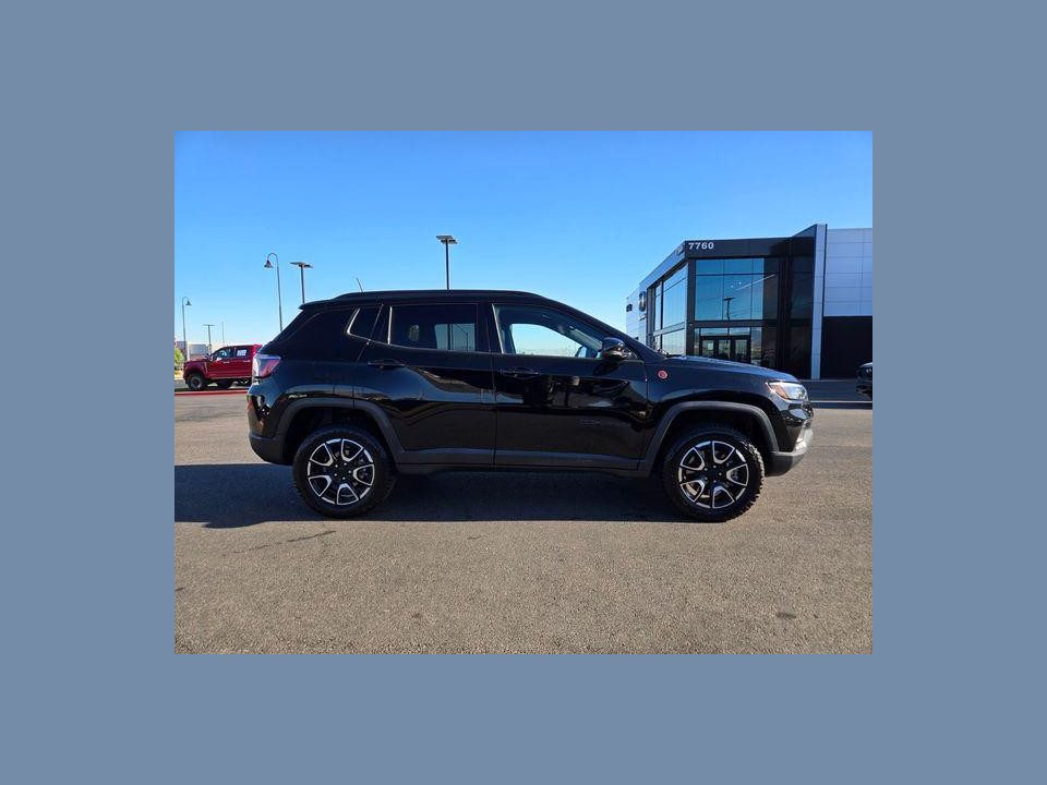 2024 Jeep Compass Trailhawk 4x4
