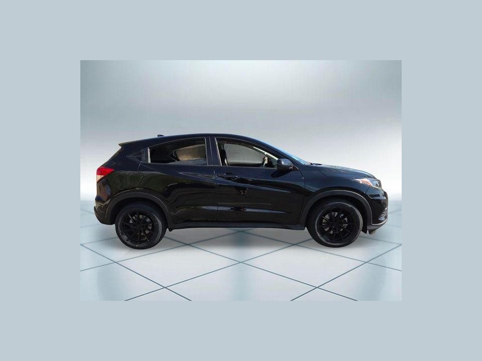 2022 Honda HR-V 2WD LX