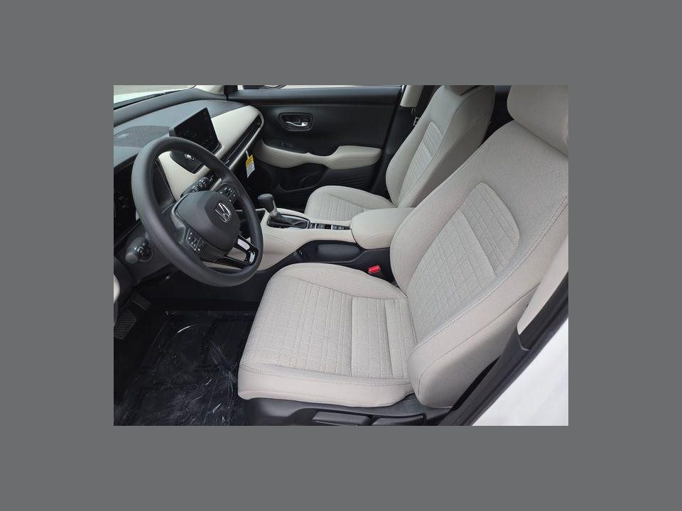 2027 Honda HR-V LX