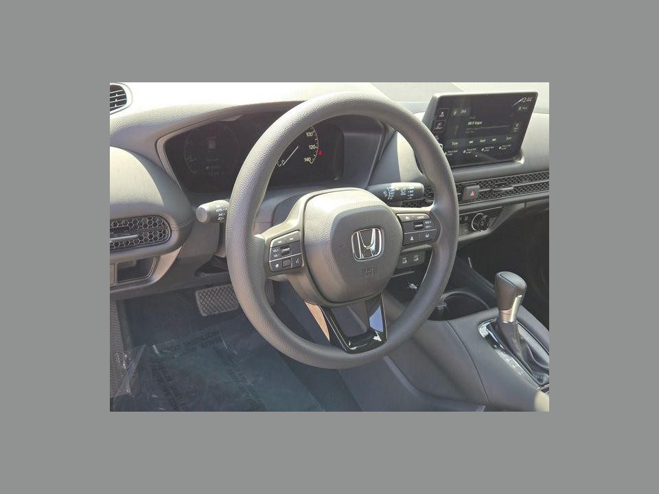 2027 Honda HR-V LX 2WD