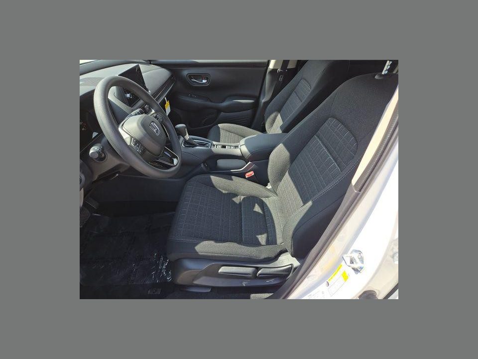2027 Honda HR-V LX 2WD