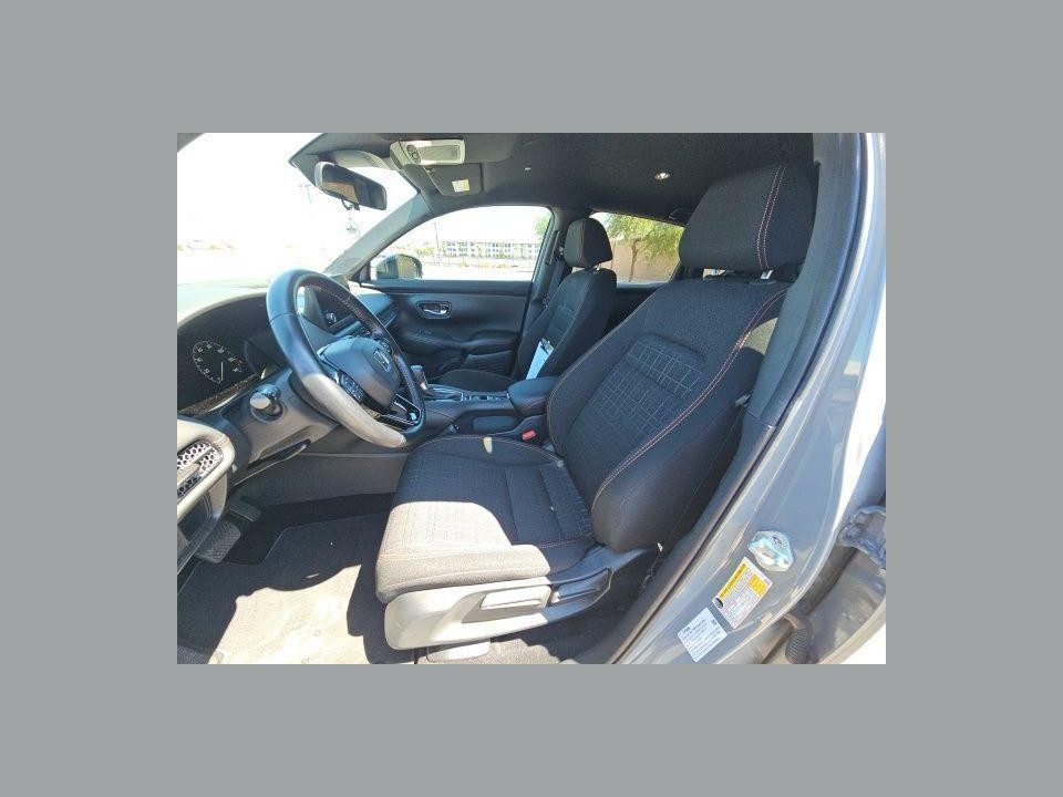 2025 Honda HR-V 2WD Sport