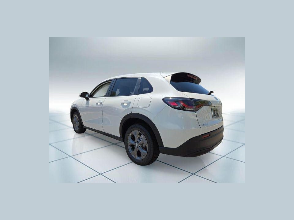 2027 Honda HR-V LX
