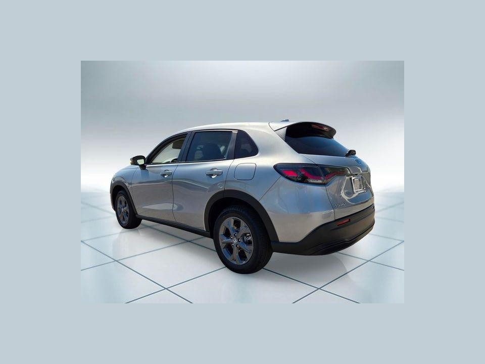 2027 Honda HR-V LX