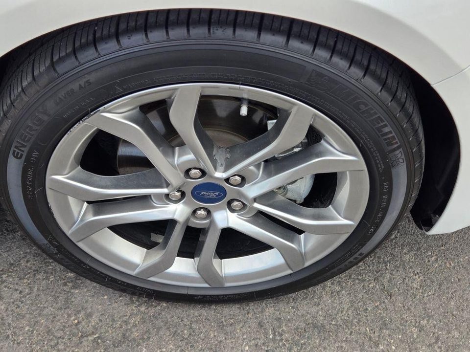 2019 Ford Fusion Hybrid Titanium