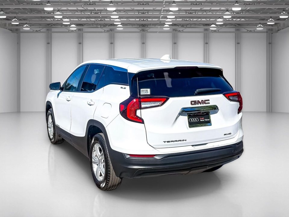 2024 GMC Terrain AWD SLE