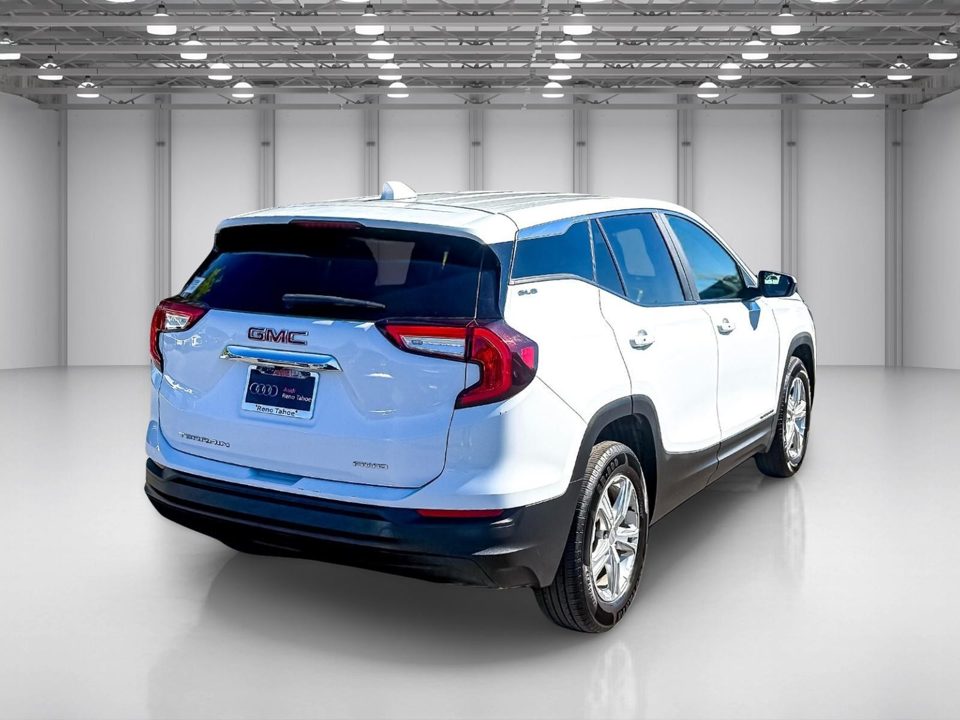 2024 GMC Terrain AWD SLE