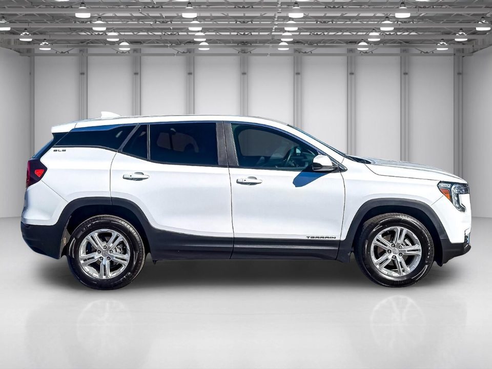 2024 GMC Terrain AWD SLE